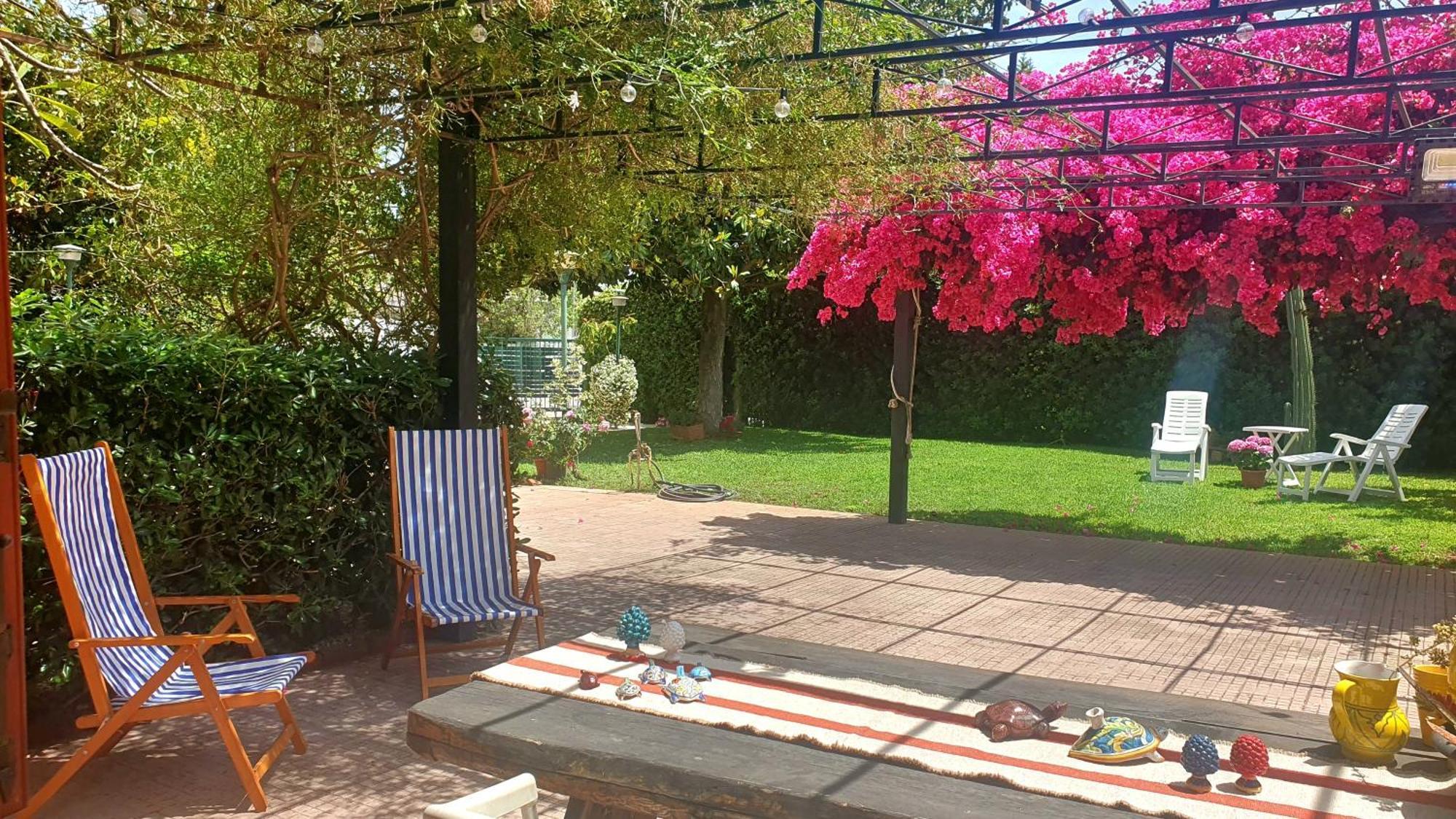 La Depandance Di Villa Rosa Locazioni Brevi Mondello Luaran gambar